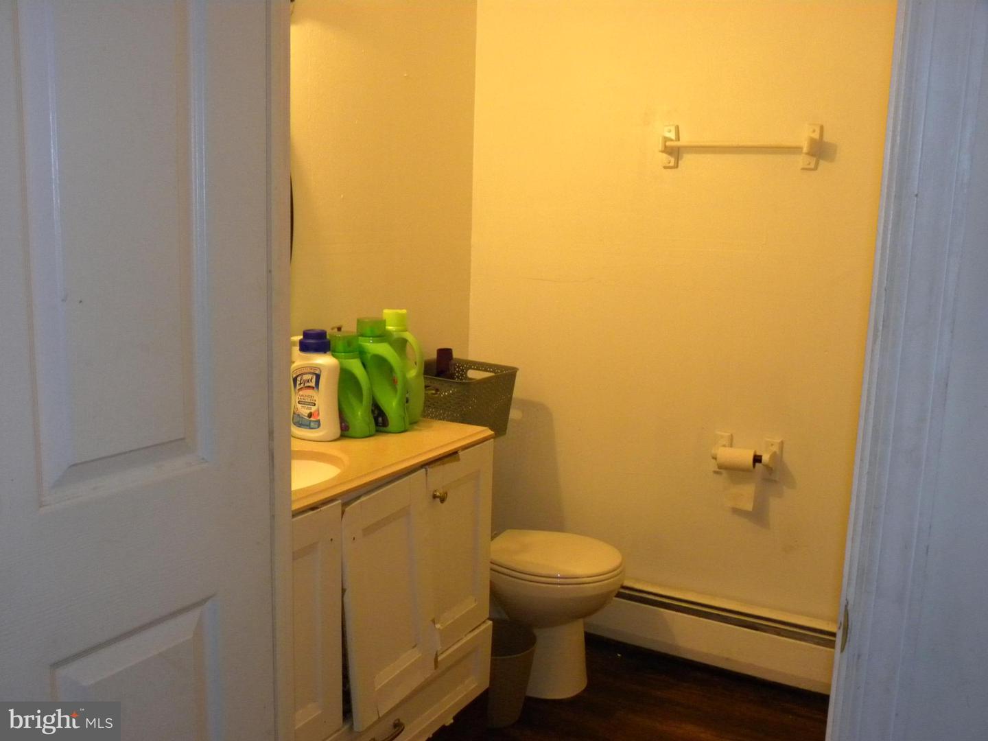 91 S Myrtle St Property Photo 6