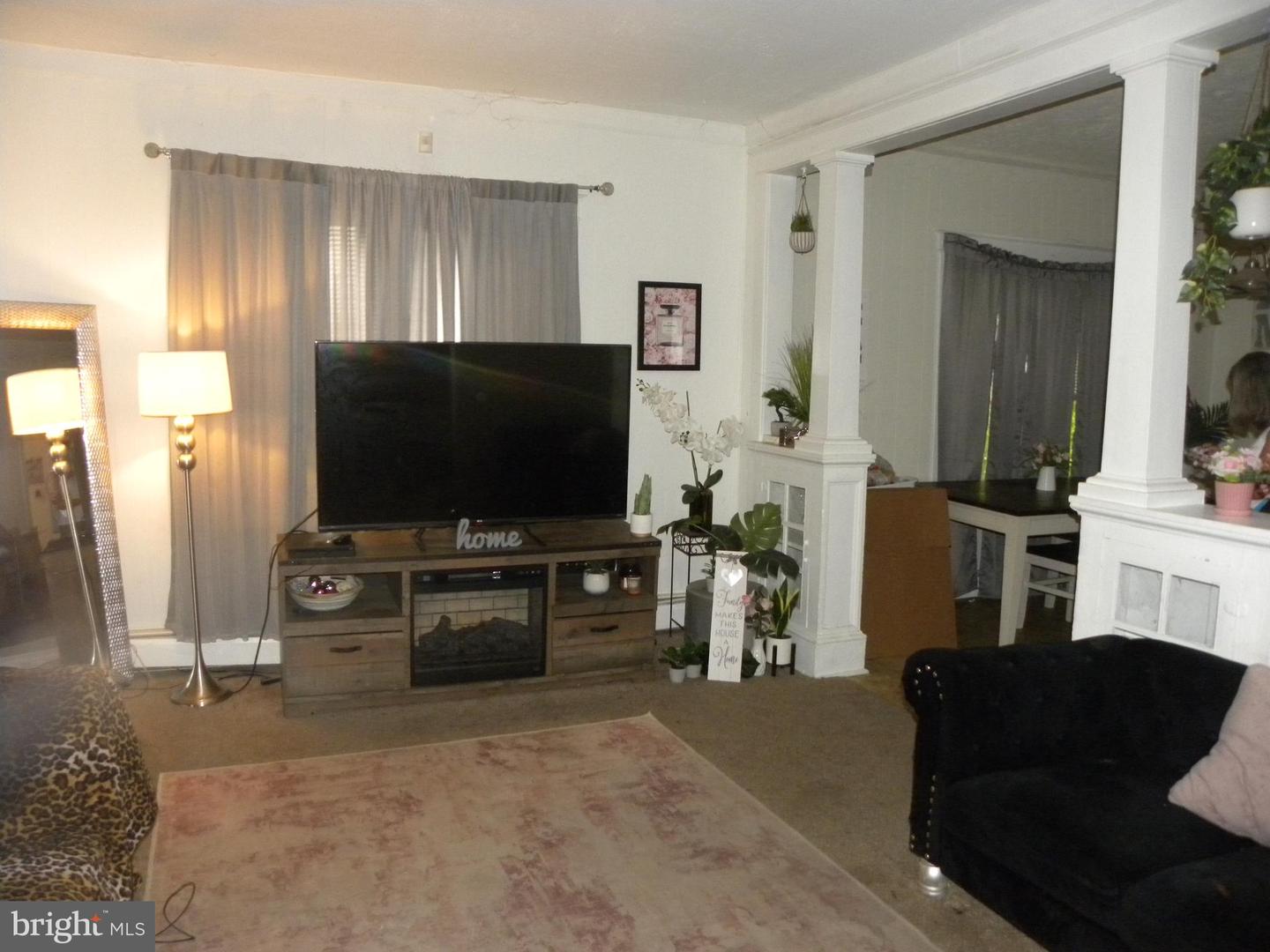 91 S Myrtle St Property Photo 14