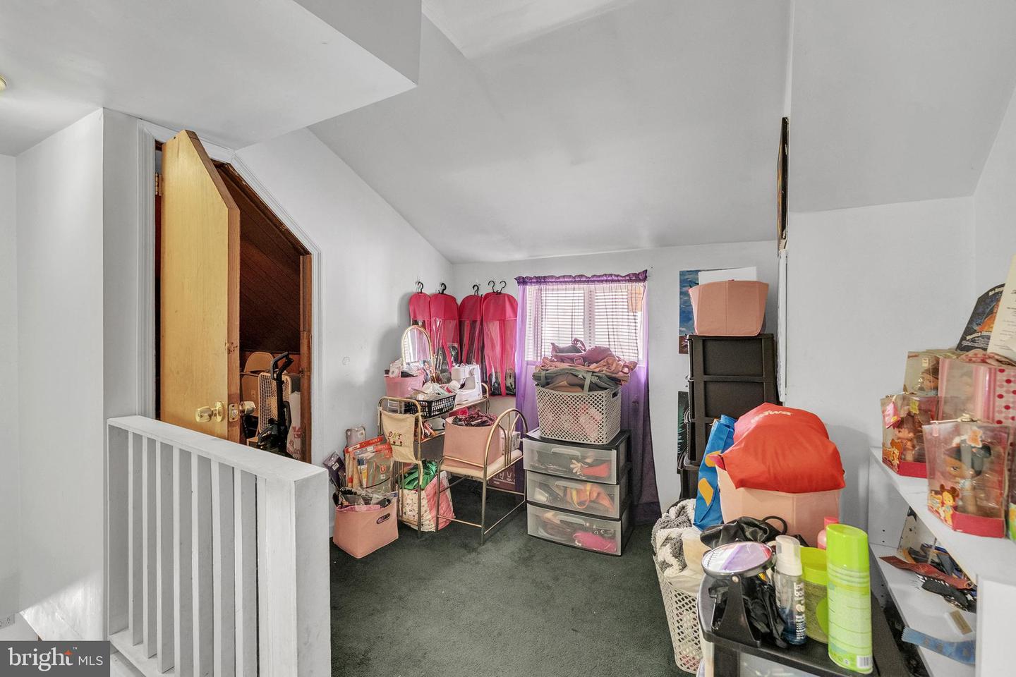 79 S East Ave Property Photo 17