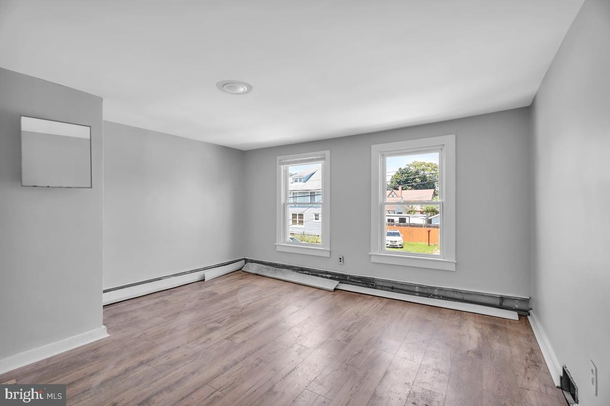 409 D St Property Photo 14