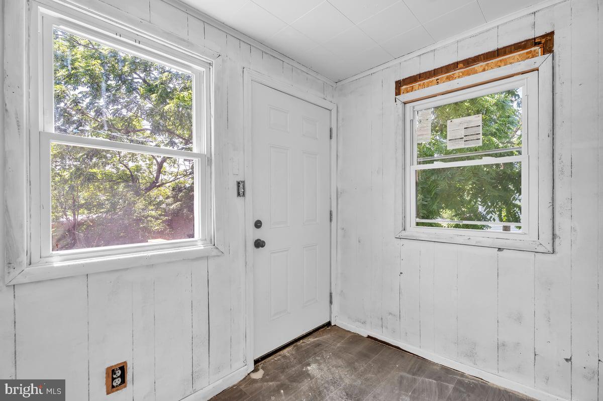 409 D St Property Photo 23