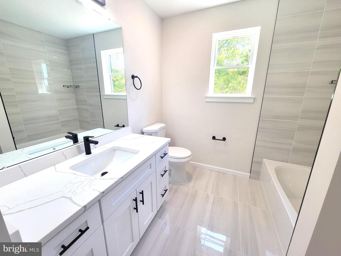 3273 Manaway Ln Property Photo 20