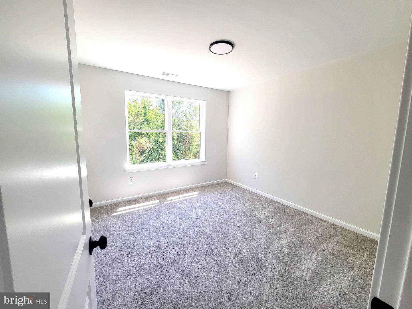 3273 Manaway Ln Property Photo 27