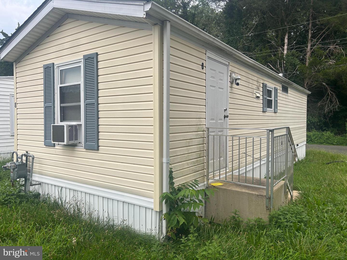 4111 N Delsea Dr #8 Property Photo 3