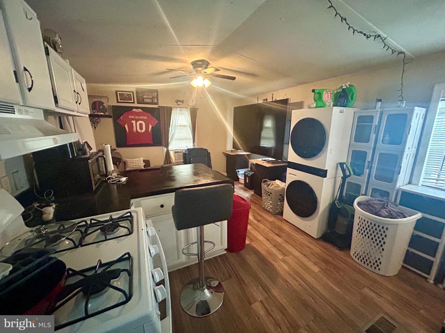 4111 N Delsea Dr #8 Property Photo 7