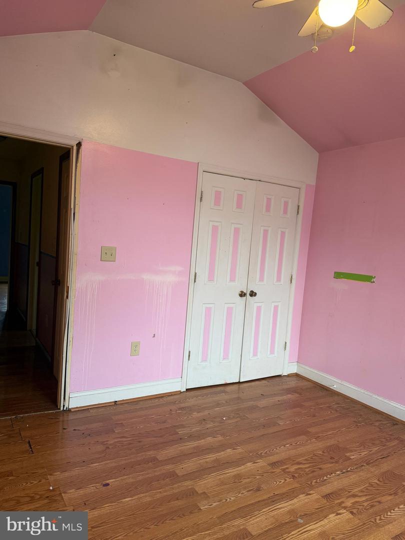 340 Reeves Rd Property Photo 24
