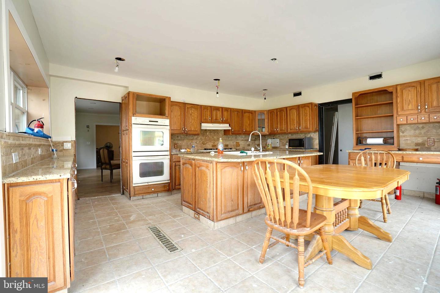 56 Sanitarium Rd Property Photo 42