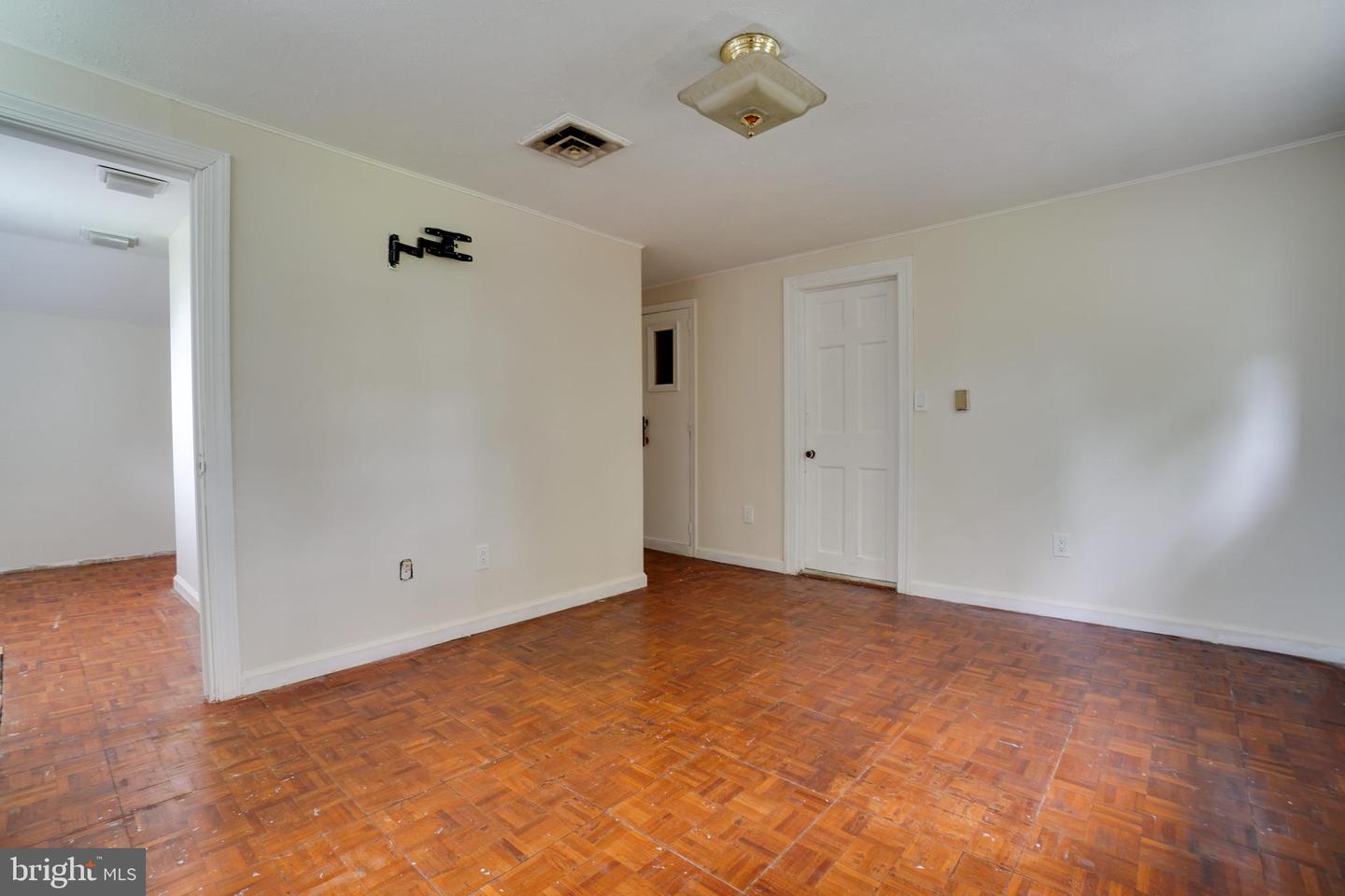 56 Sanitarium Rd Property Photo 64