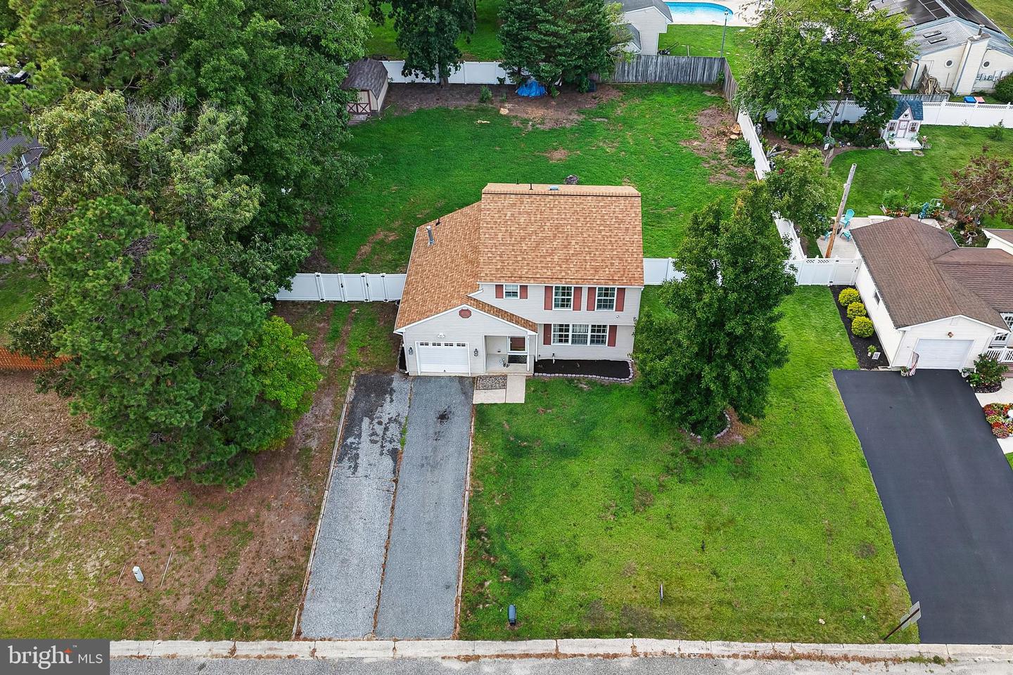 1204 Geissel Dr Property Photo 9