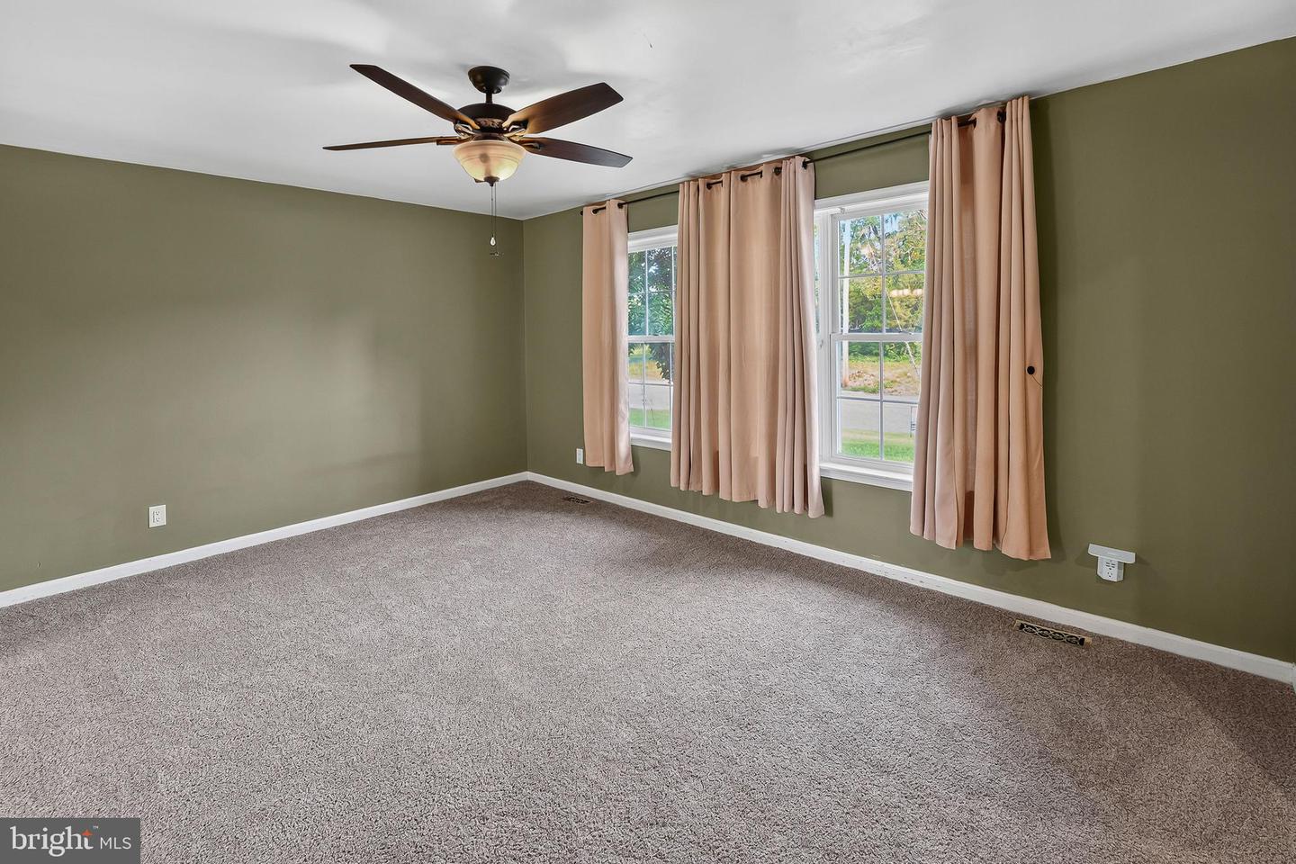 1204 Geissel Dr Property Photo 18