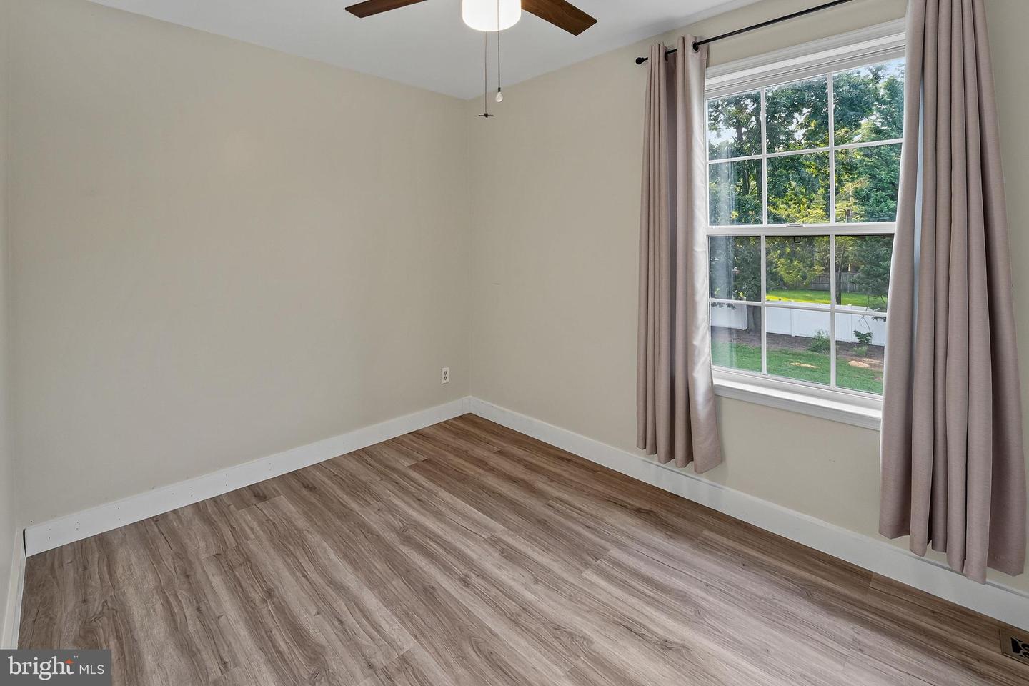 1204 Geissel Dr Property Photo 37