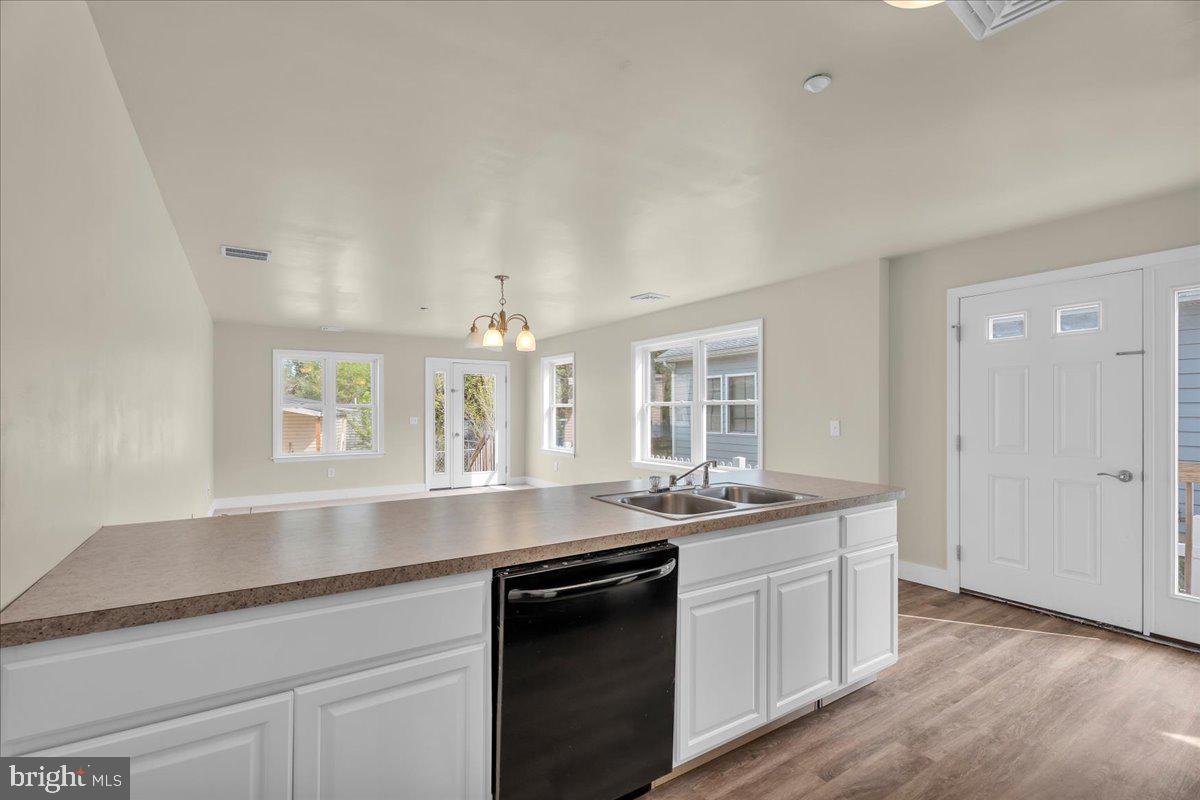 25 Eagle Street Property Photo 12