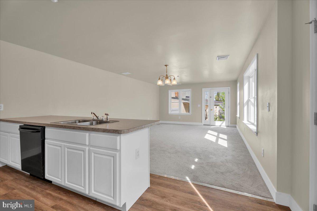 25 Eagle Street Property Photo 15