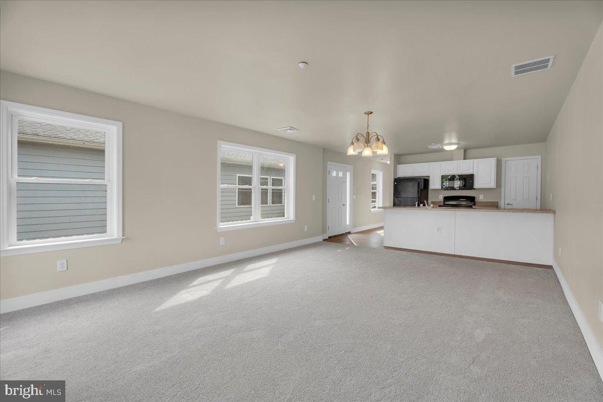 25 Eagle Street Property Photo 18