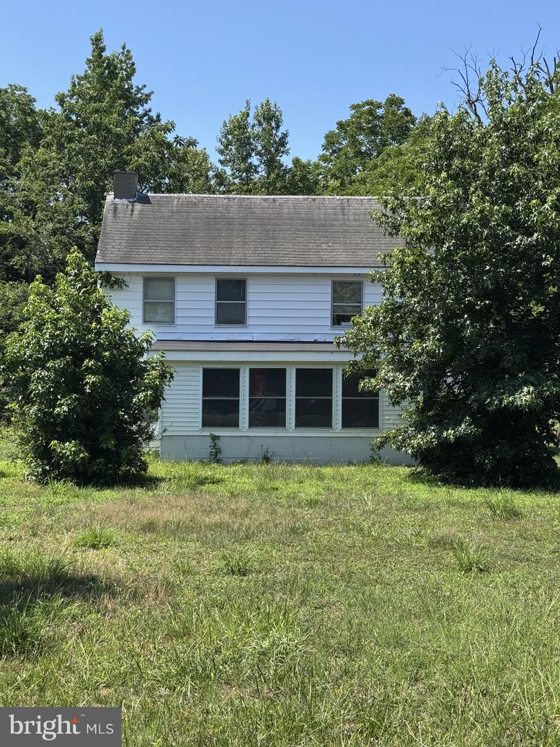 404 Main St Property Photo 1