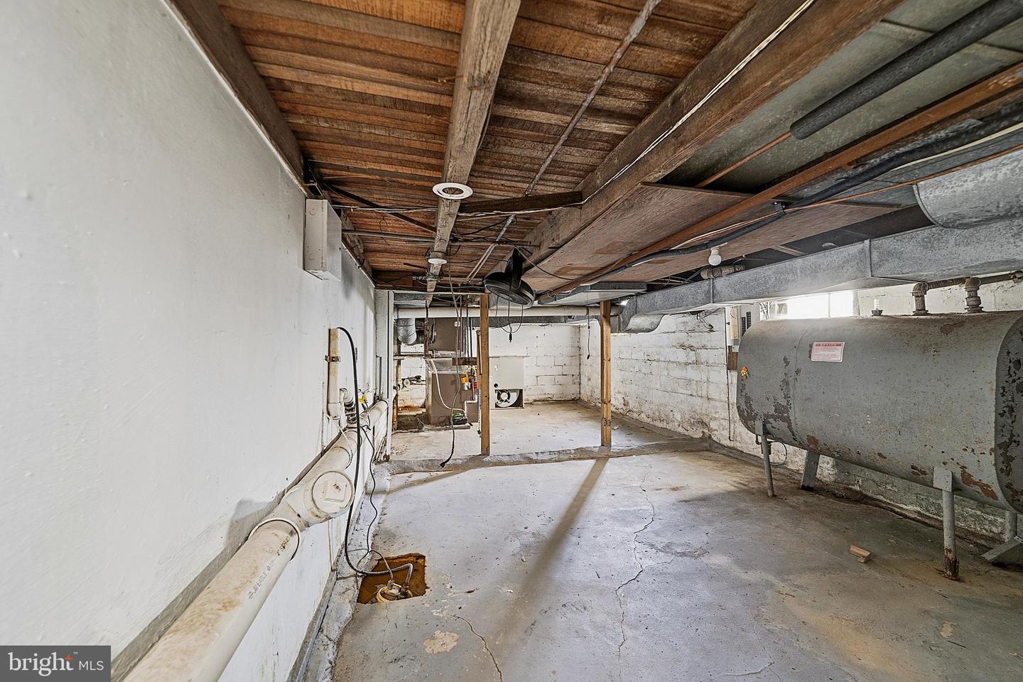 258 Walnut St Property Photo 27
