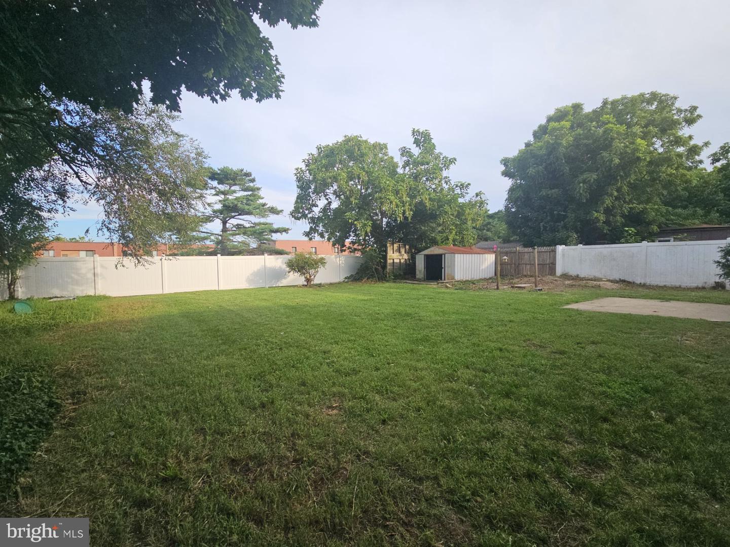 103 Cedar St Property Photo 9