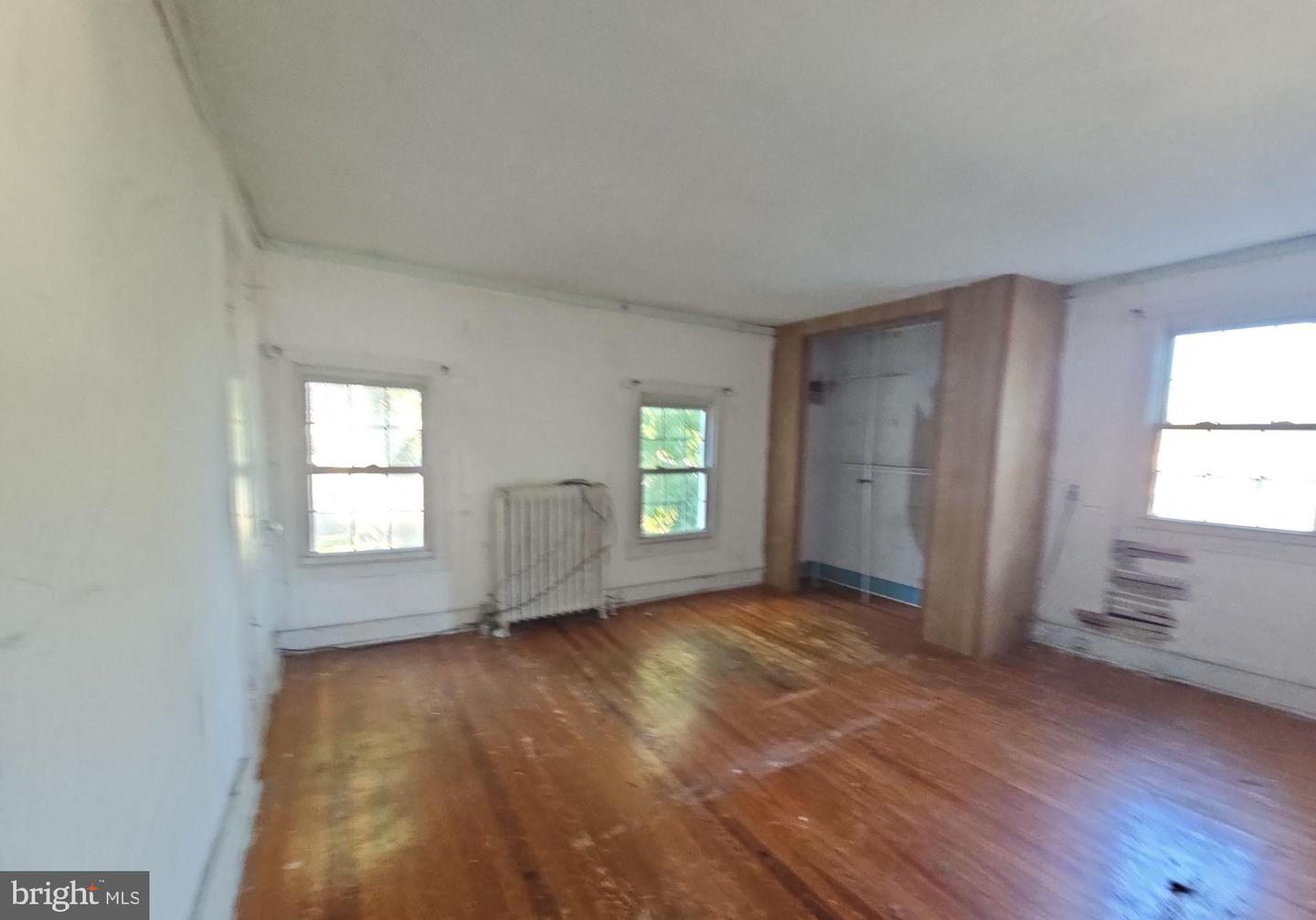 103 Cedar St Property Photo 22