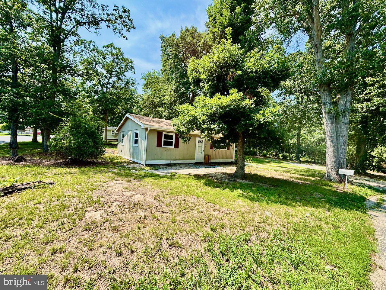 459 Mistle Rd Property Photo 3