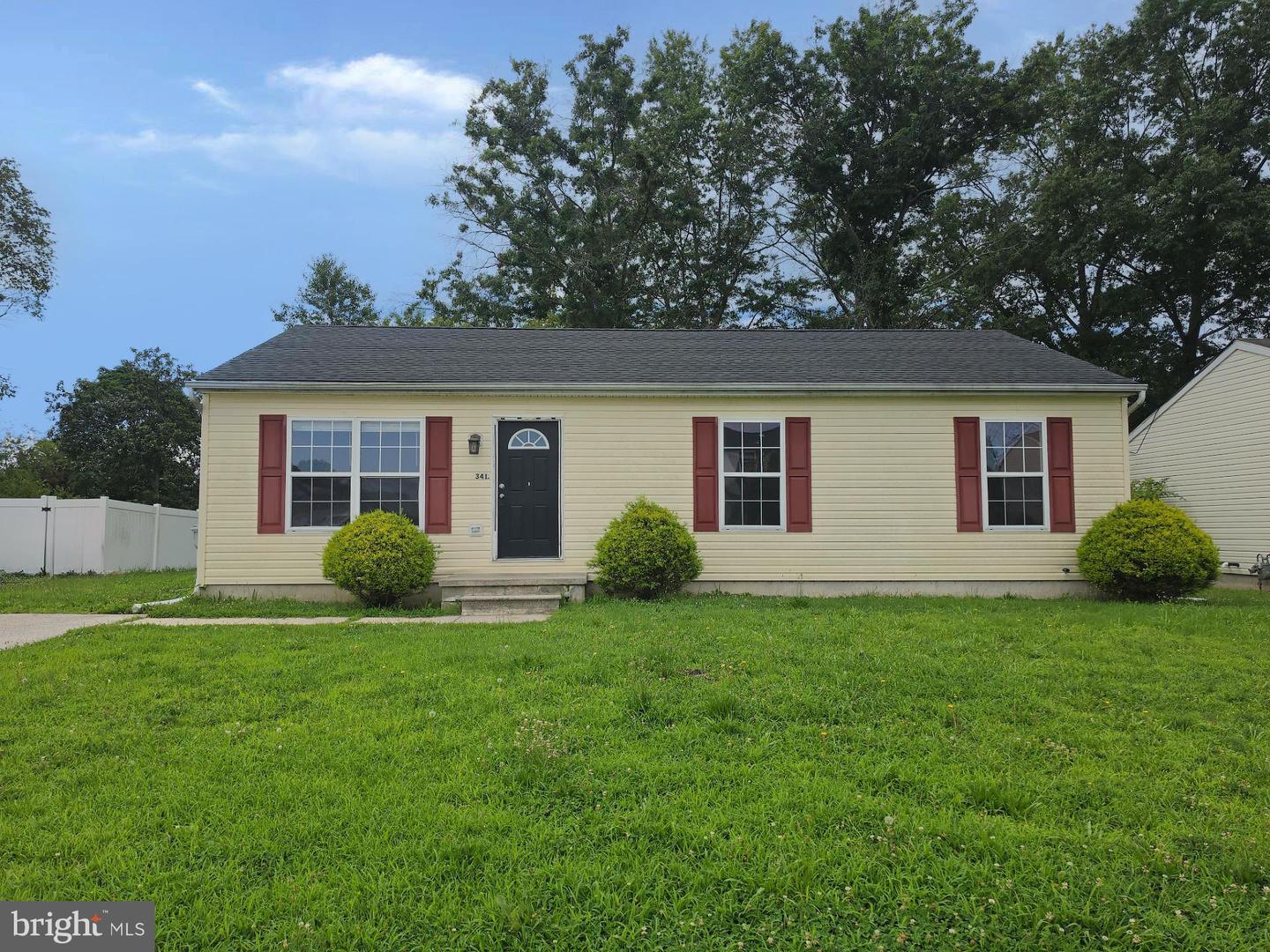 341 Rainbow Ln Property Photo 1