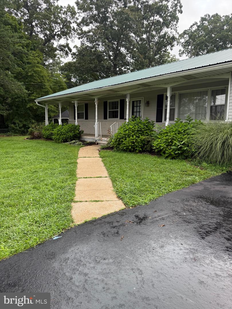 453 Centerton Rd Property Photo 4