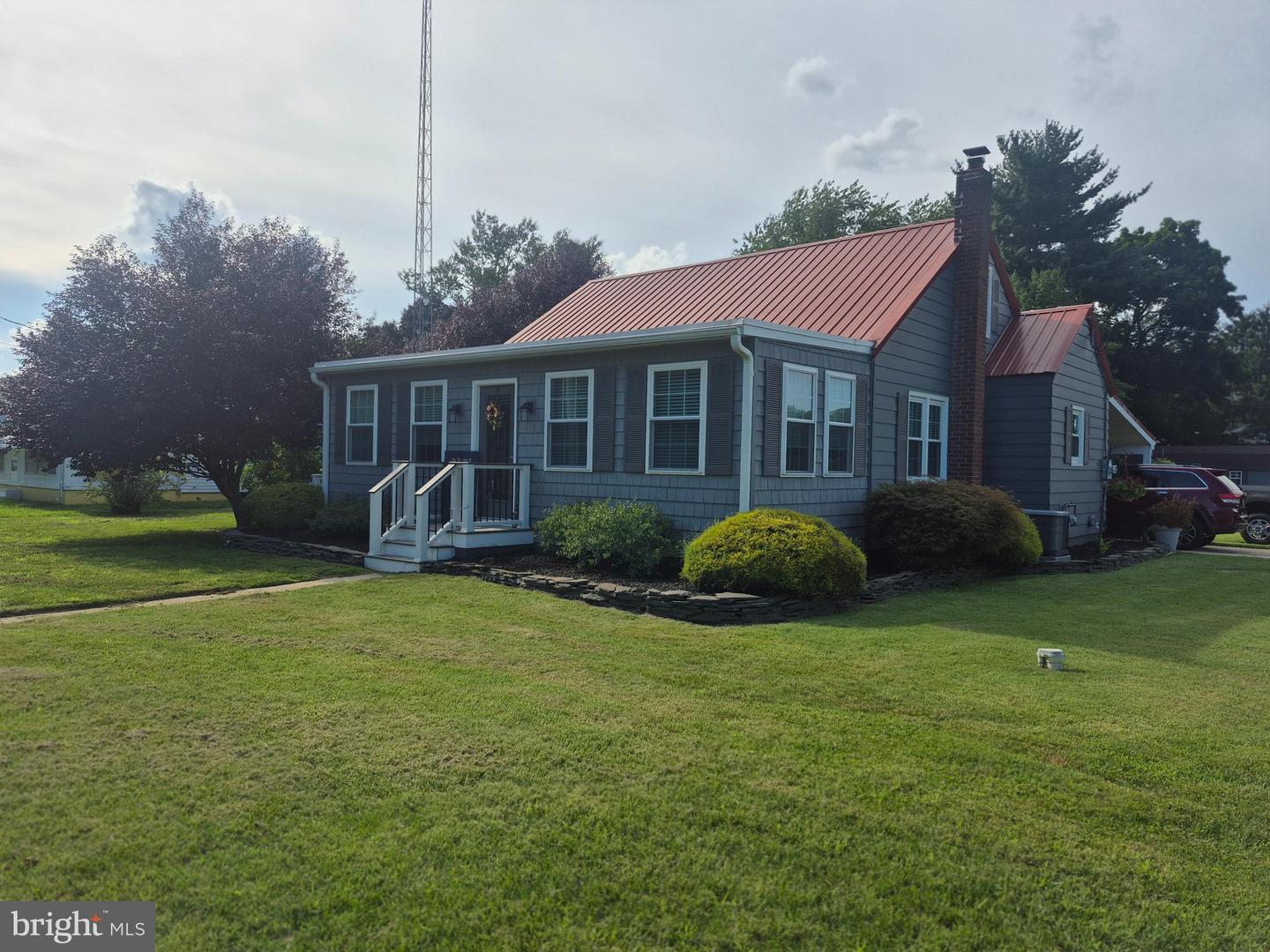 32 Franmar Dr Property Photo 2