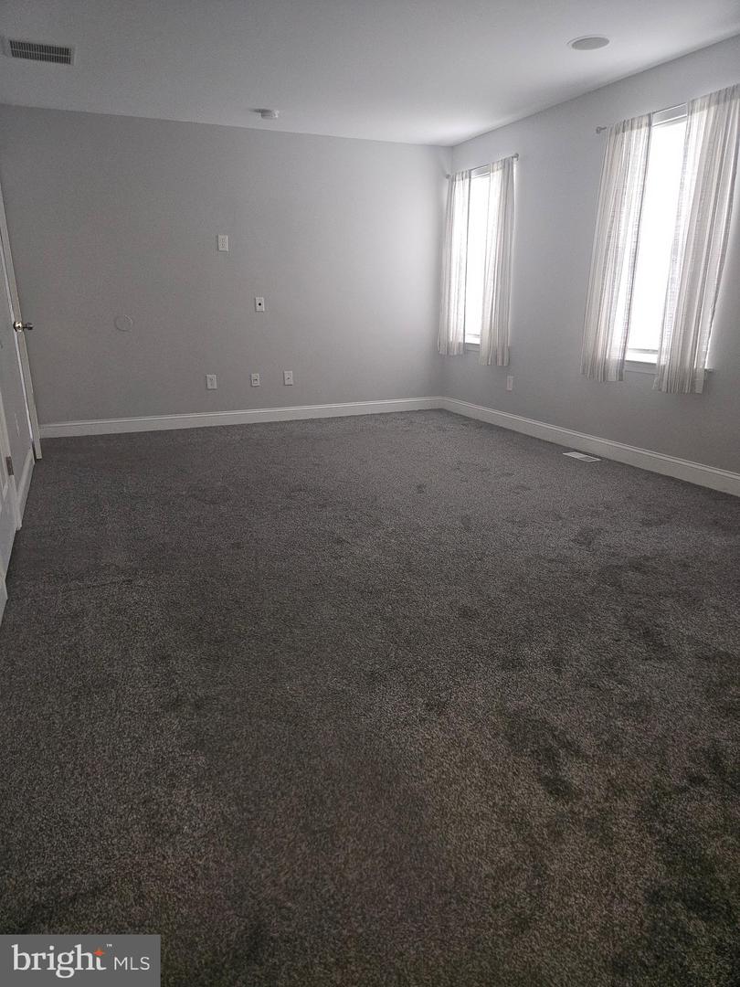 1079 Fawn Dr Property Photo 28