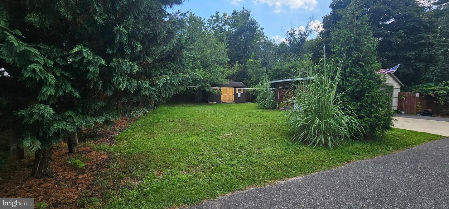 199 Landis Ave Property Photo 8