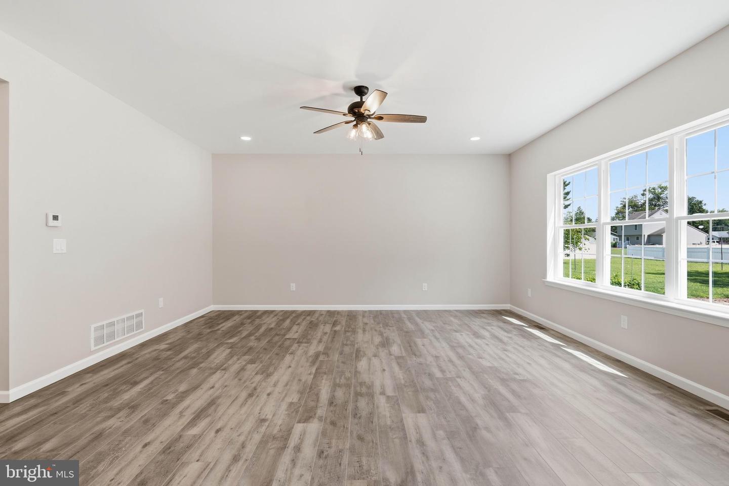 1161 Holmes Ave Property Photo 14