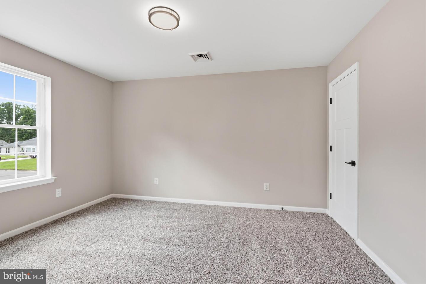 1161 Holmes Ave Property Photo 22