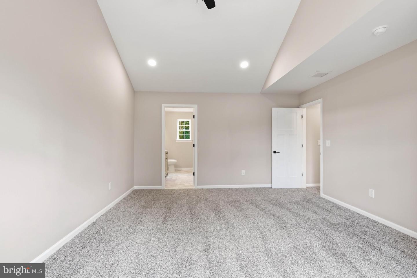 1161 Holmes Ave Property Photo 33
