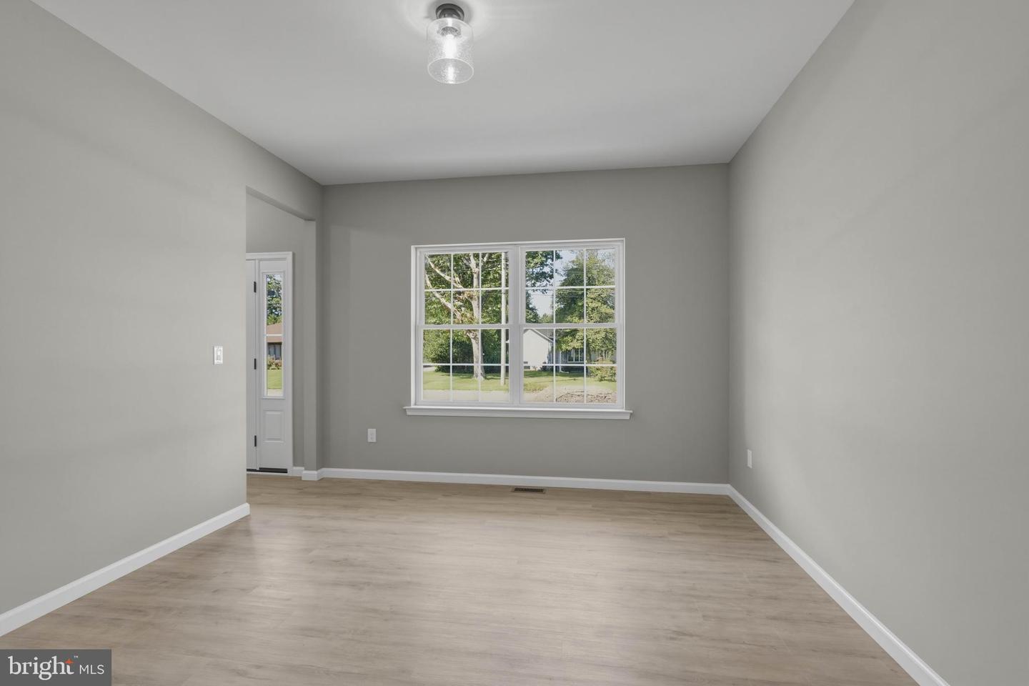 1179 Holmes Ave Property Photo 16
