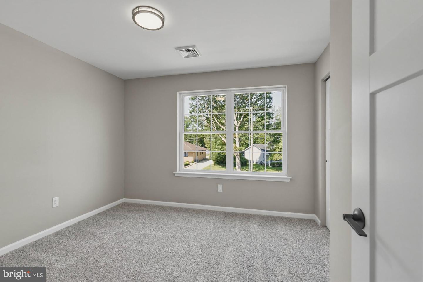 1179 Holmes Ave Property Photo 21