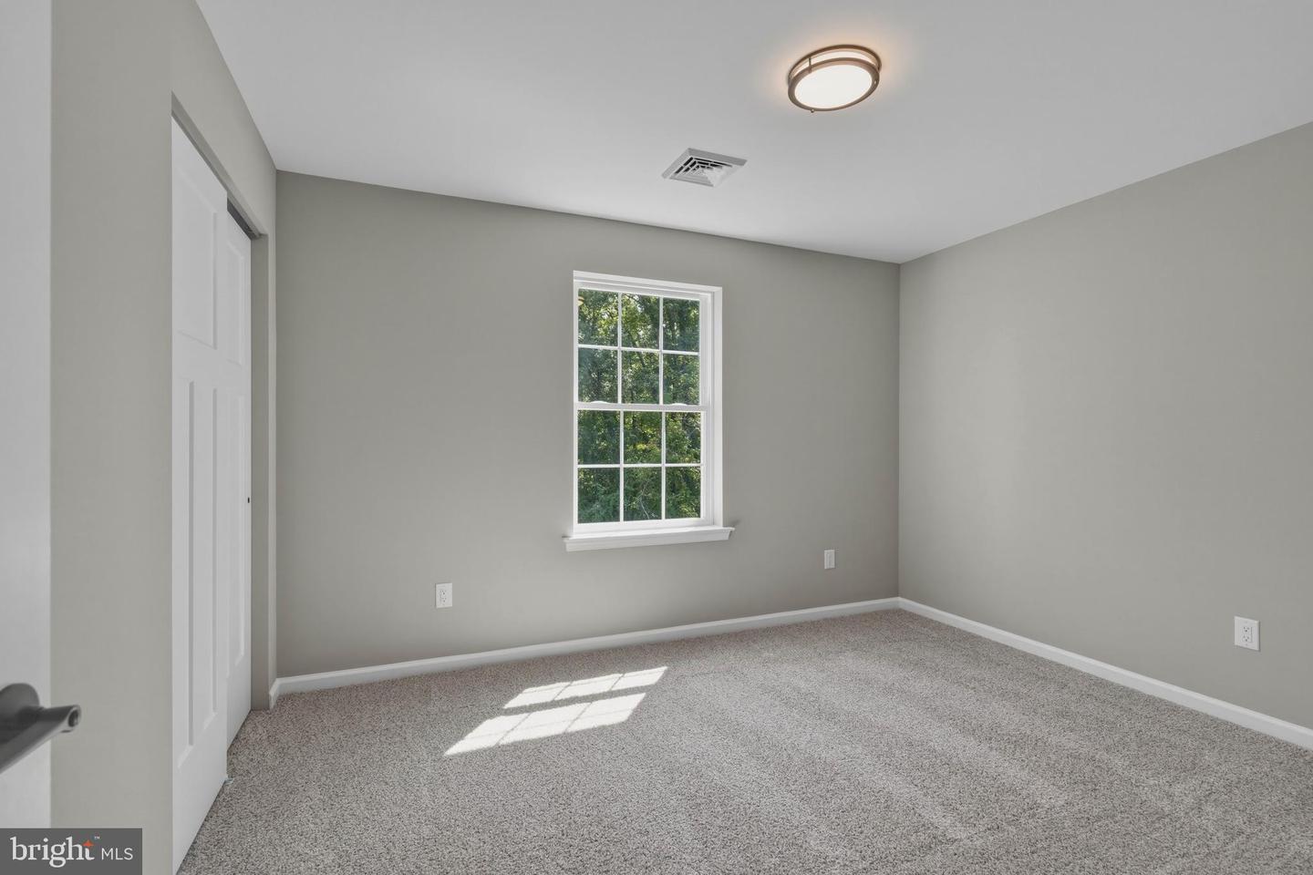 1179 Holmes Ave Property Photo 27