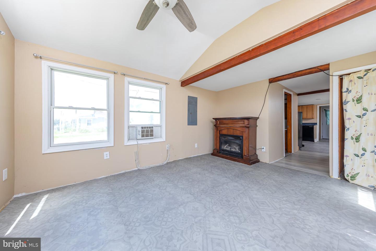 253 New Jersey Ave Property Photo 3