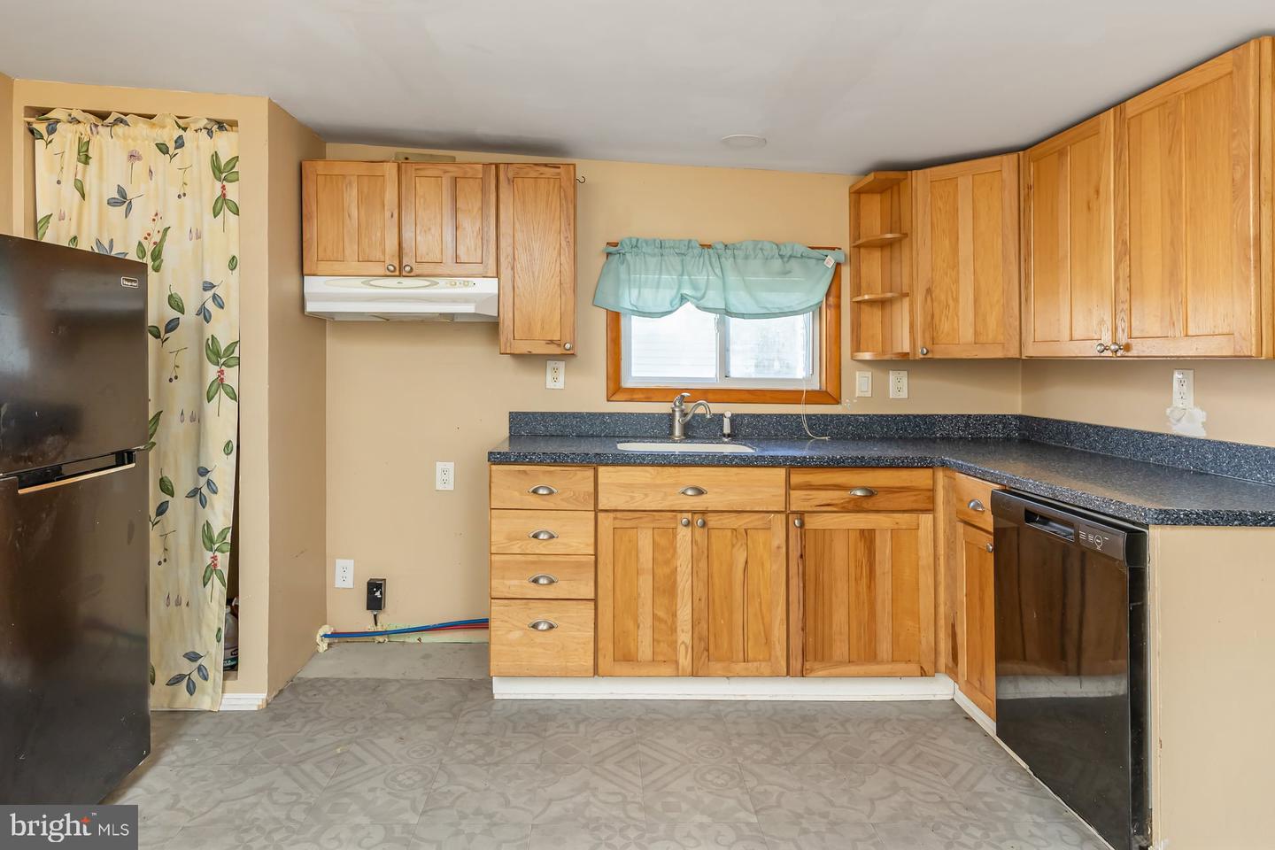 253 New Jersey Ave Property Photo 6