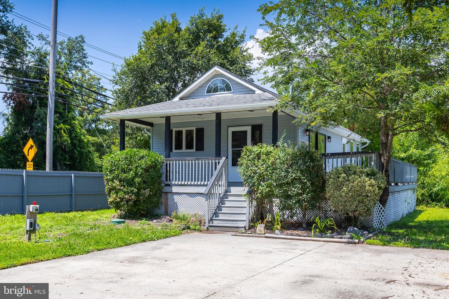 19 Bridgeton Fairton Rd Property Photo 35