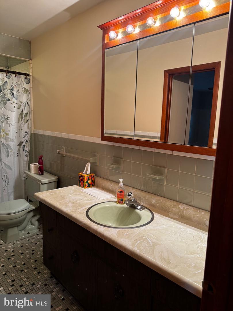 2571 Bartholomew Dr Property Photo 21