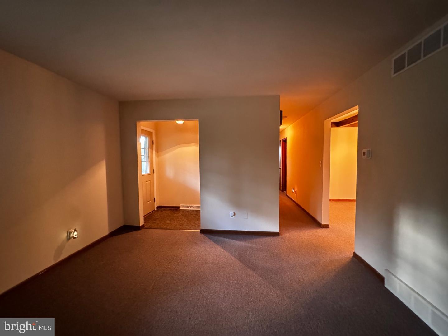 2571 Bartholomew Dr Property Photo 29