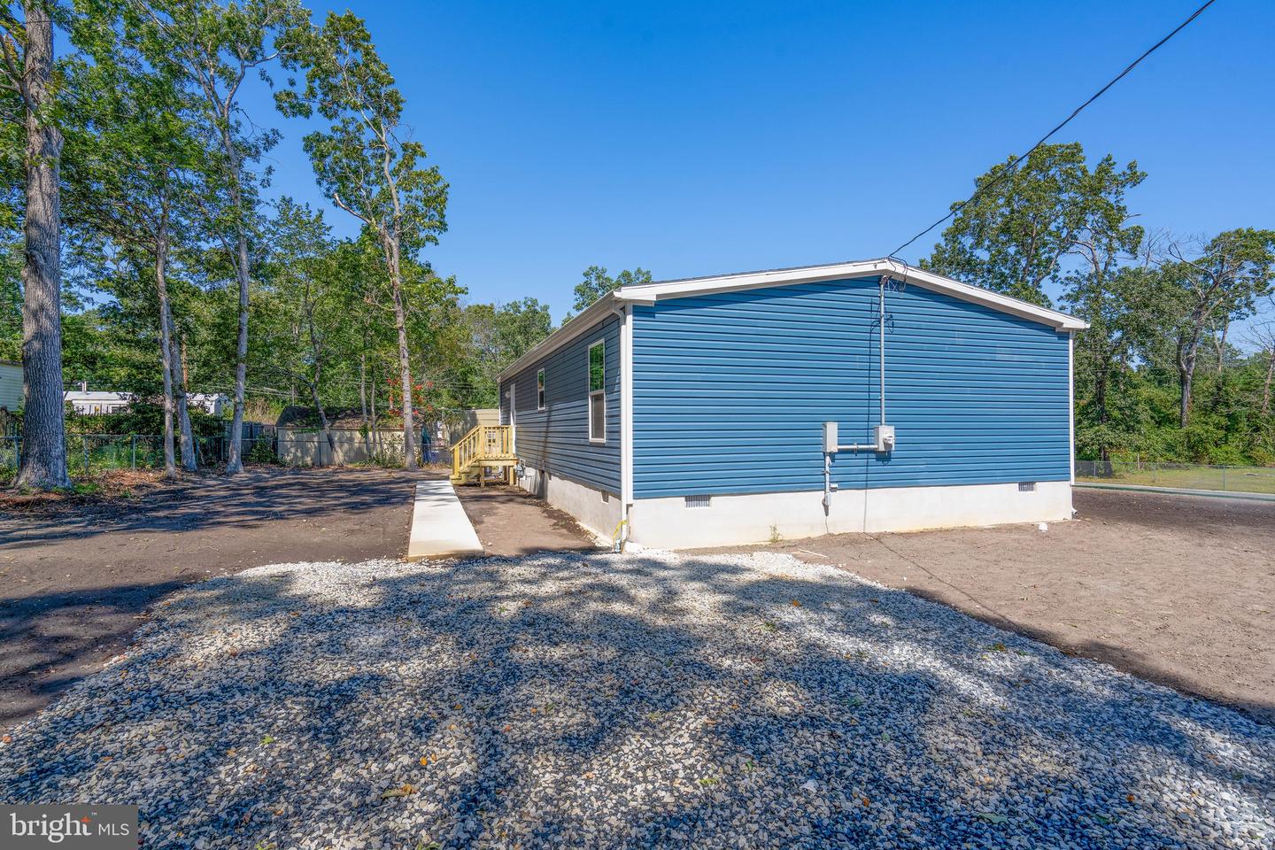 7220 Ash Pl Property Photo 2