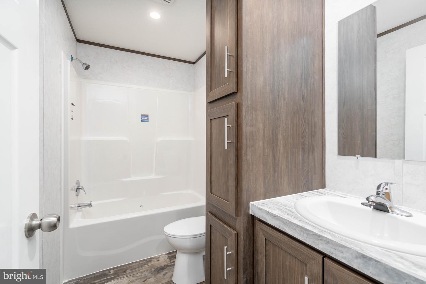 7220 Ash Pl Property Photo 10