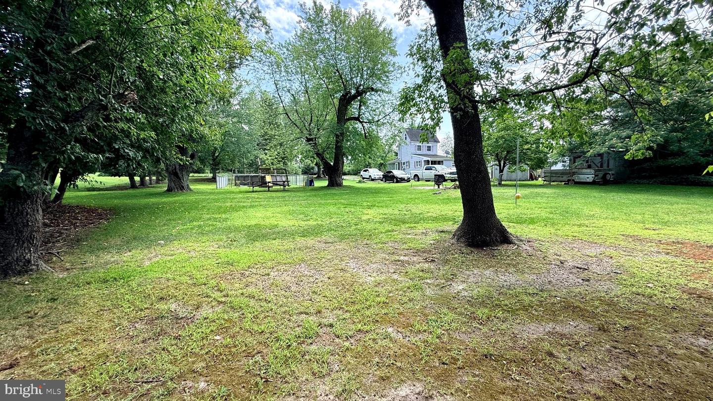 2408 Newcombtown Rd Property Photo 14
