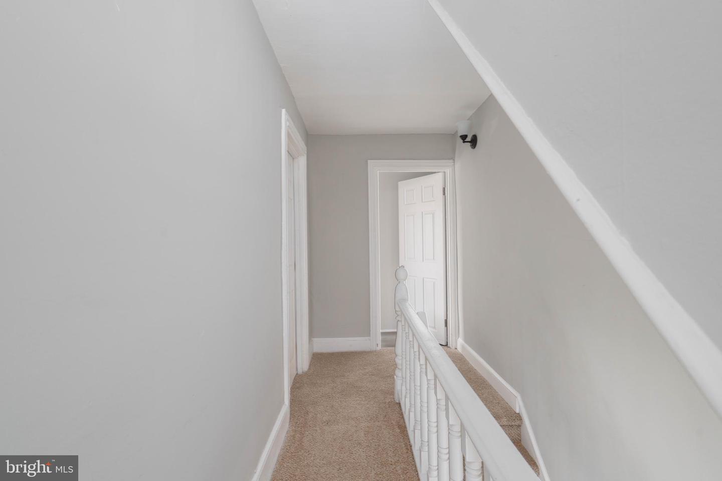 515 E Oak St Property Photo 15