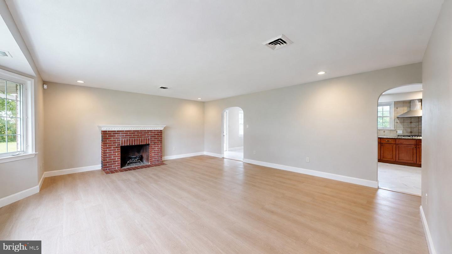 1659 E Walnut Rd Property Photo 12