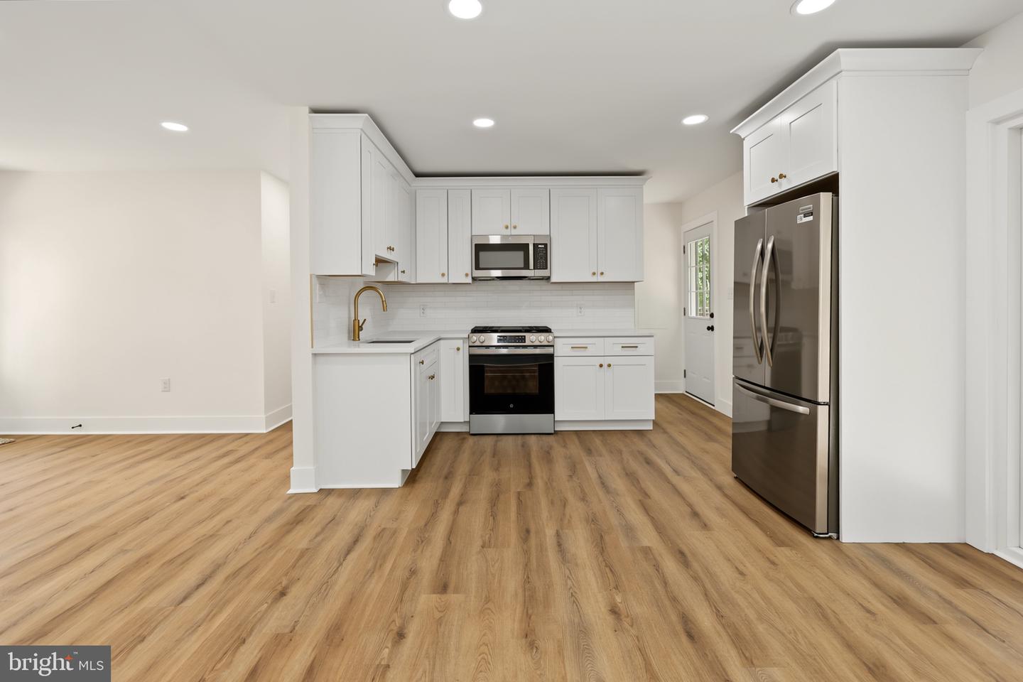 531 Richard Dr Property Photo 13