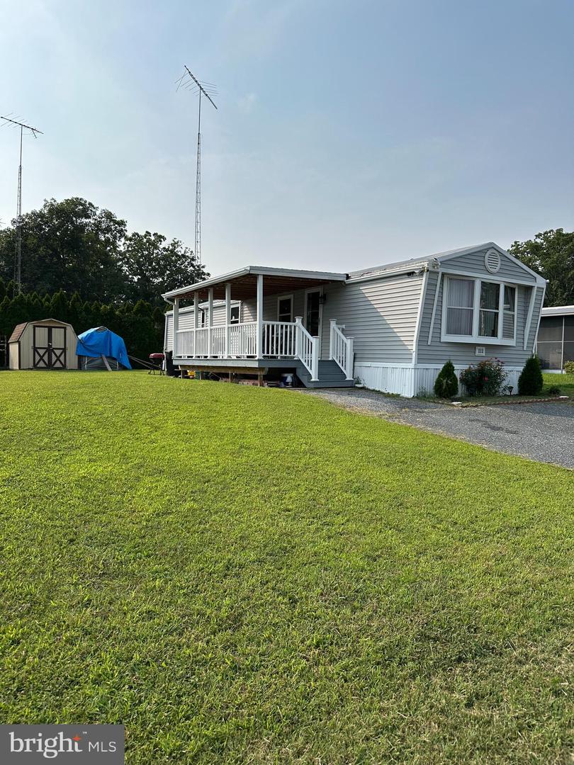 450 Clarks Pond Rd #111 Lexington Dr Property Photo 1