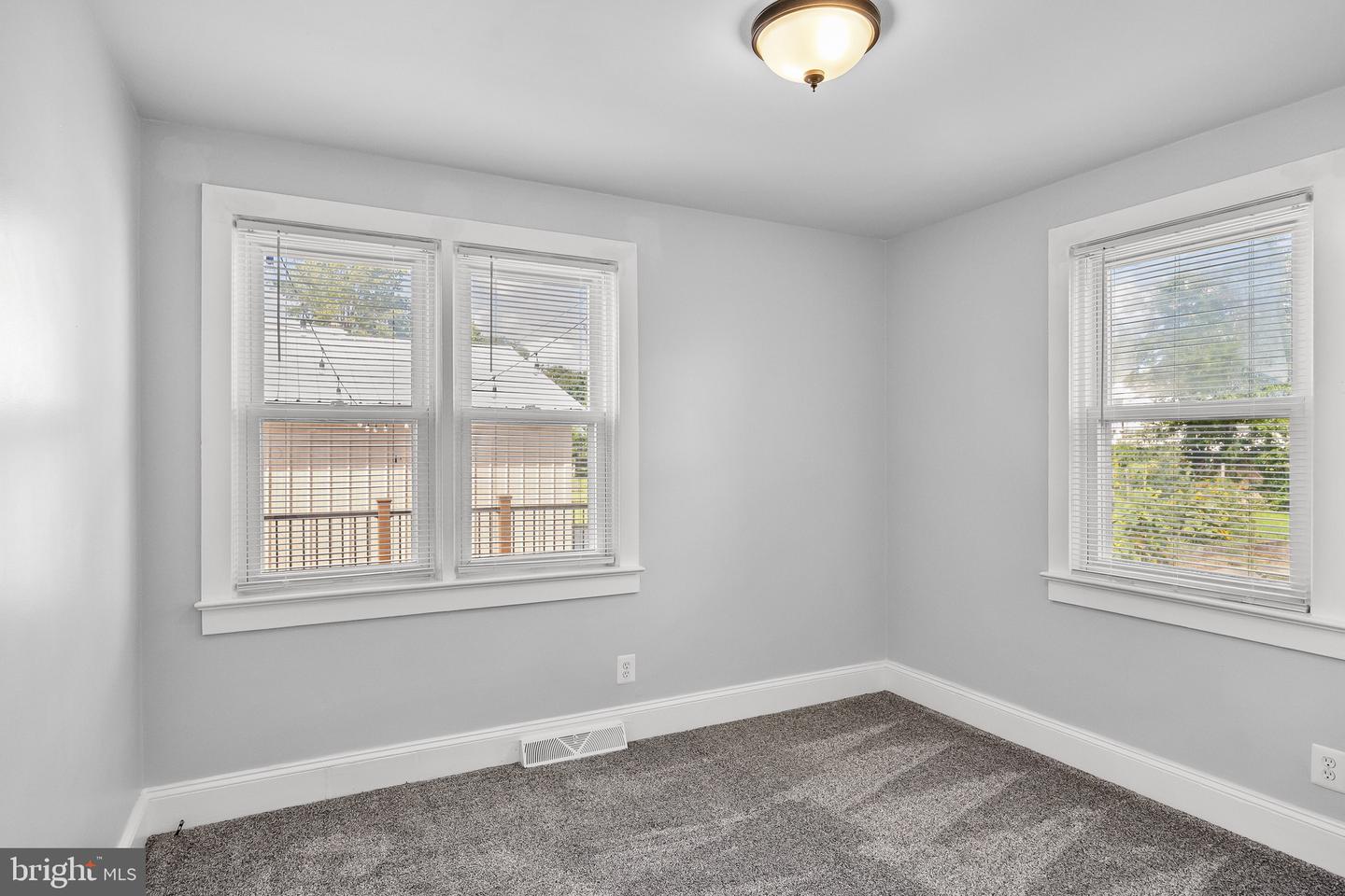 505 Hazel Ave Property Photo 11