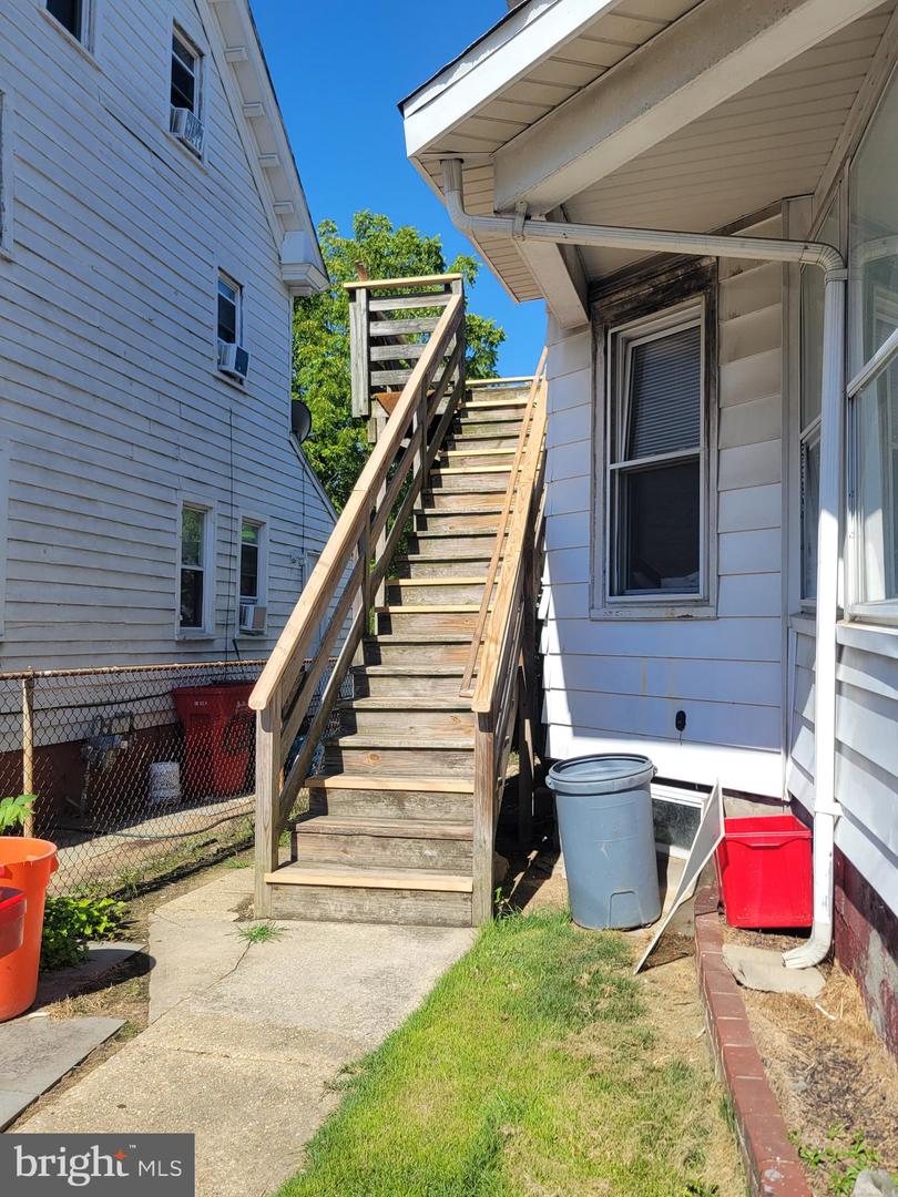 66 Church St Property Photo 3