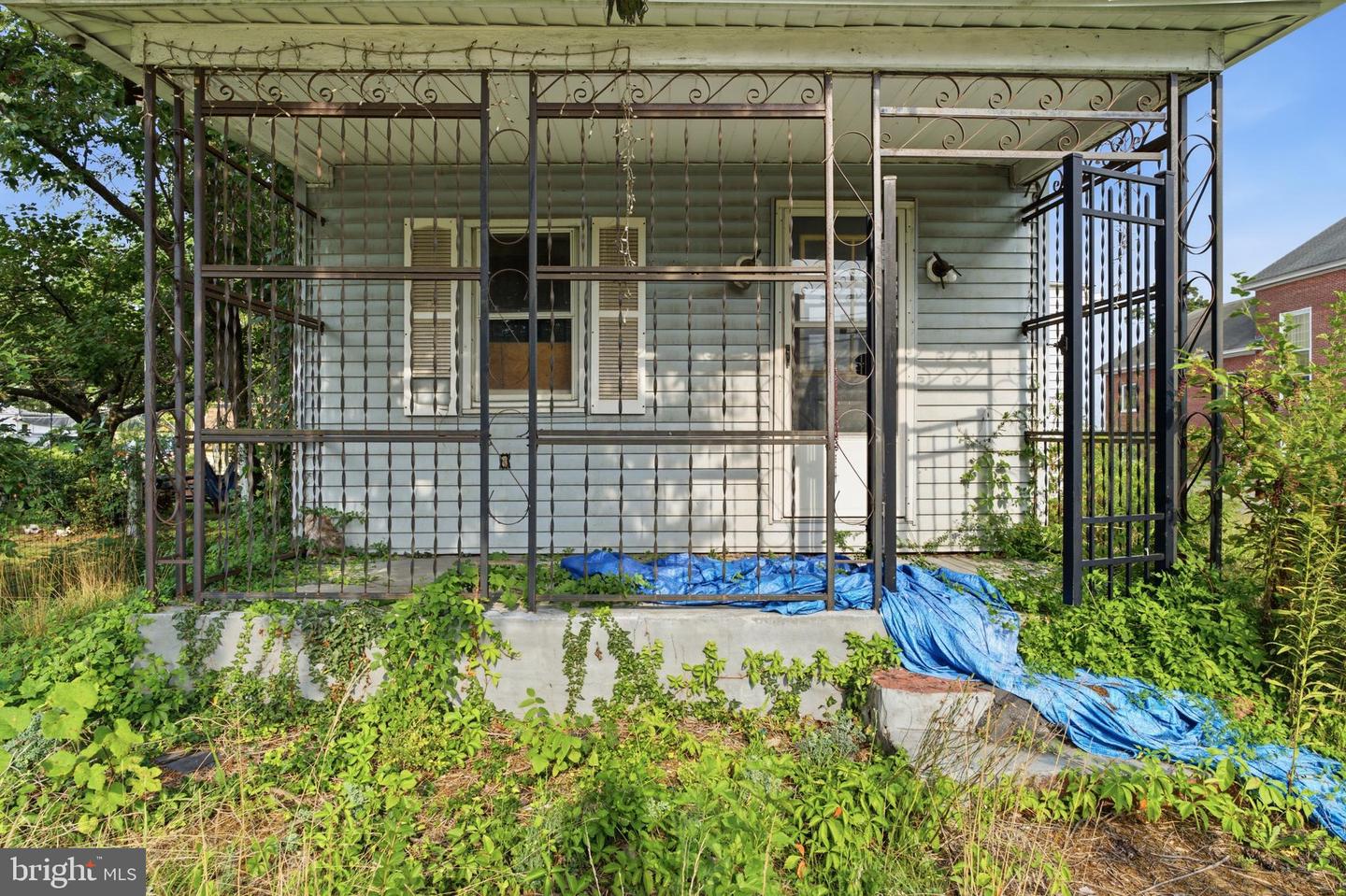 193 Main St Property Photo 3