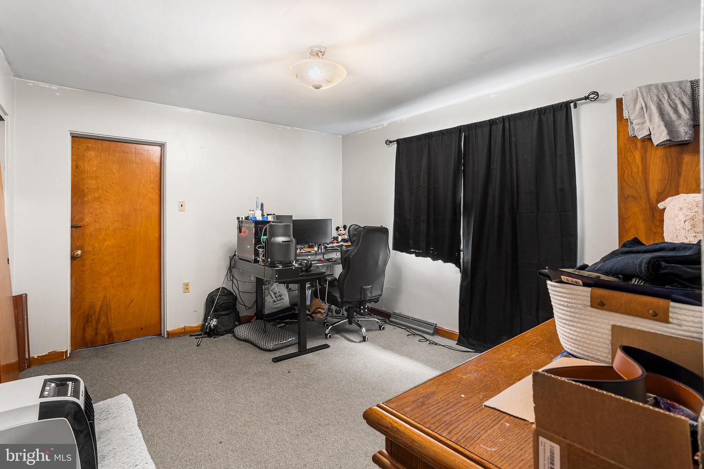 4 Hillside Ave Property Photo 16